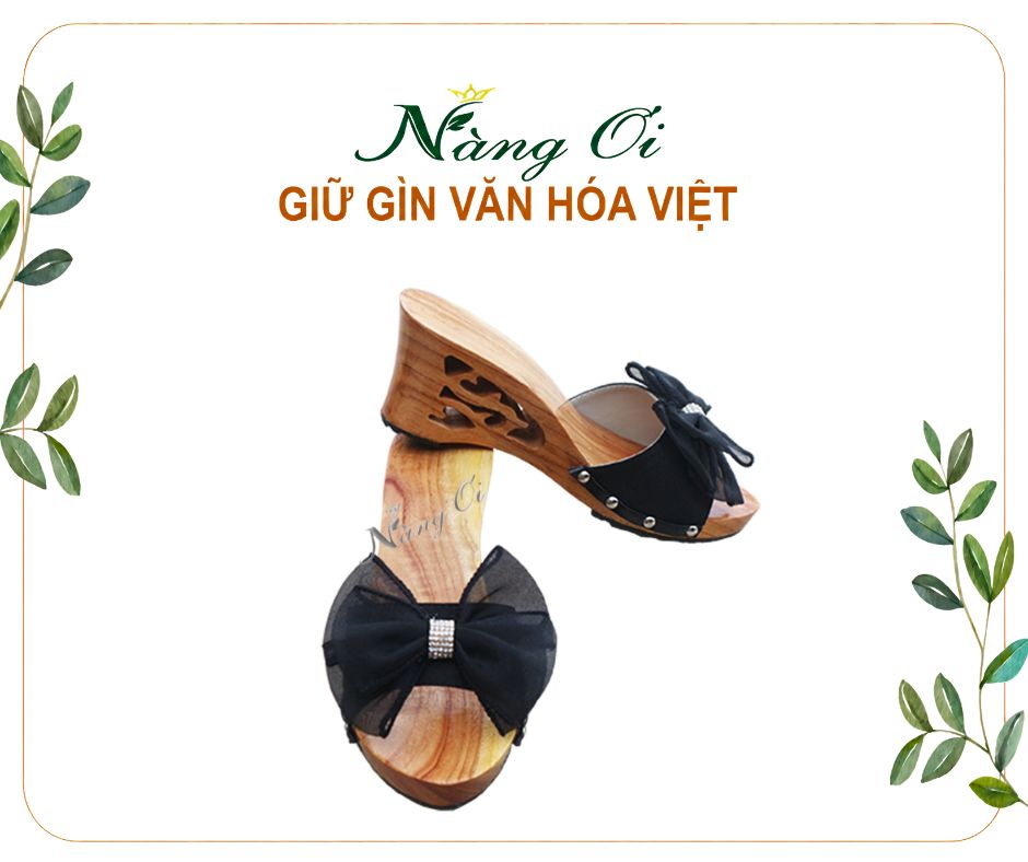 guốc gỗ lọng rỗng phần đế hoài niệm xưa
